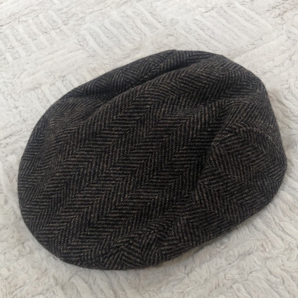 Flat cap 100% pure wool Size 7- 7 1/8 Medium - Picture 14 of 16